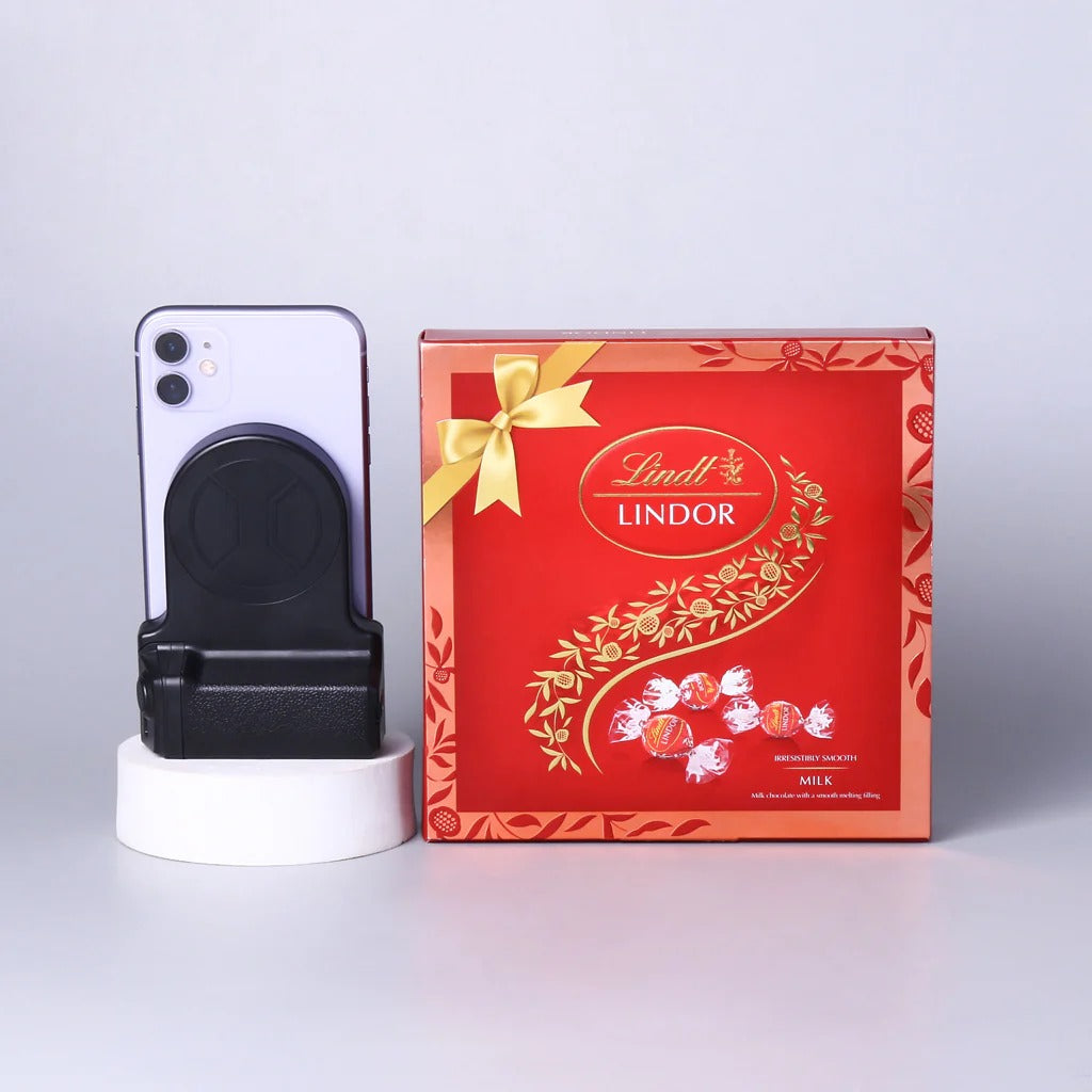 MagSafe Camera Grip with Bluetooth Photo Shutter